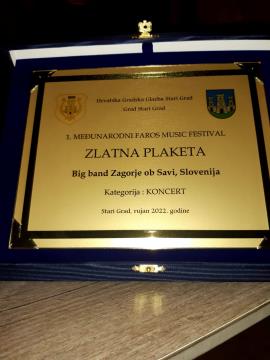 Zlata plaketa